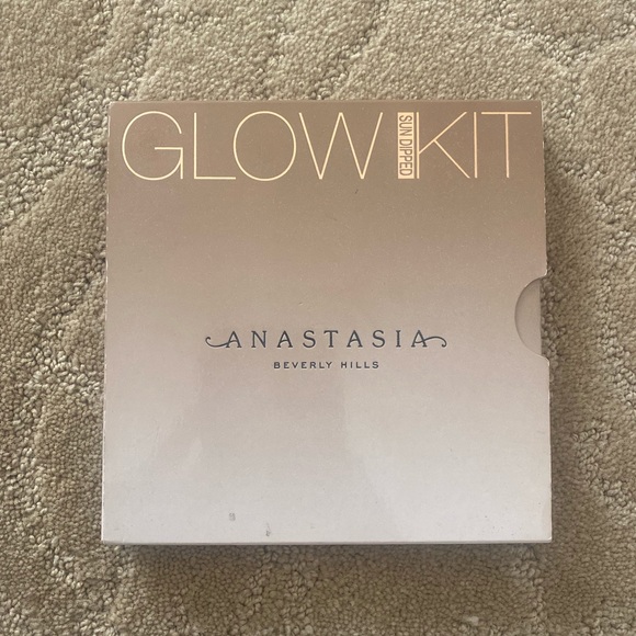 Anastasia Glow Kit